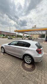 BMW 120i - M-Paket (20.000 km Motor) TÜV 2028 - BMW 120 aus 2005: 120i