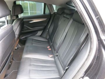 BMW X6 - 11