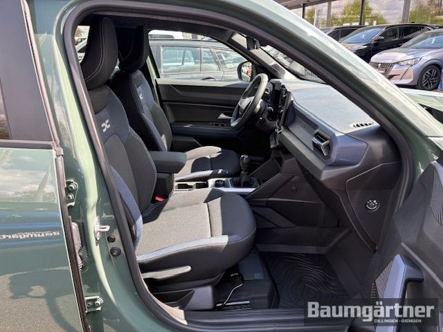 Fahrzeugabbildung Dacia Duster Journey TCe 130 4x4 Mild-Hybrid City-P.