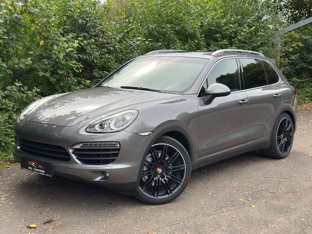 Porsche Cayenne S Diesel 4.2V8 BOSE/Schiebedach/21 Zoll