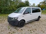 Volkswagen T6 Kombi - Volkswagen T6 Kombi: 9 Sitzer