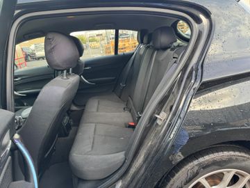 BMW 114 - 10