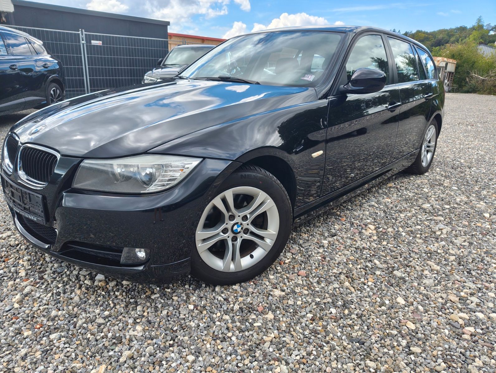 BMW 320 - 1