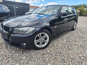 BMW 320 - 1