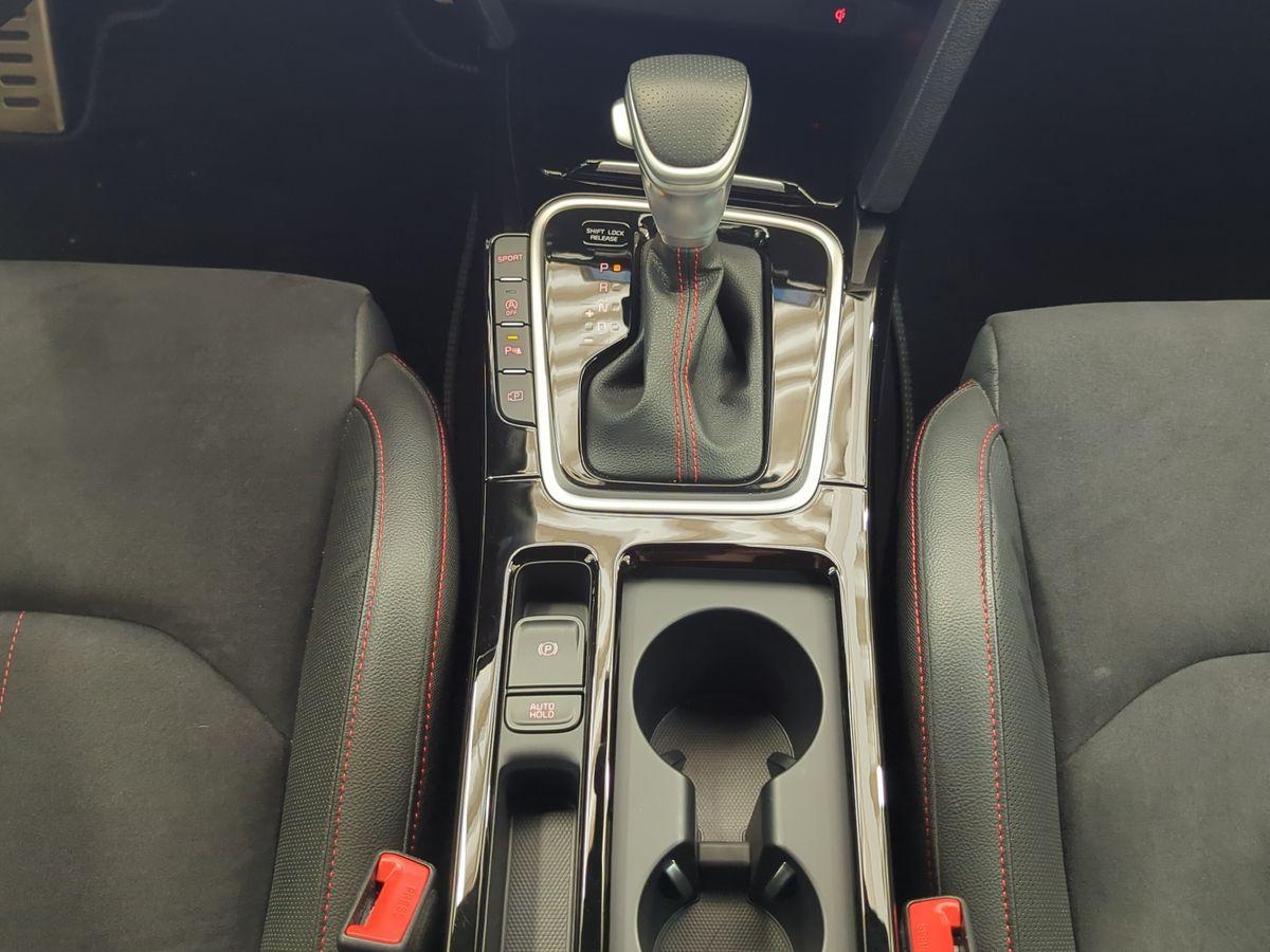 Kia PROCEED 1.6T GT NAVI+LED+KAMERA+CARPLAY+SITZHEIZ