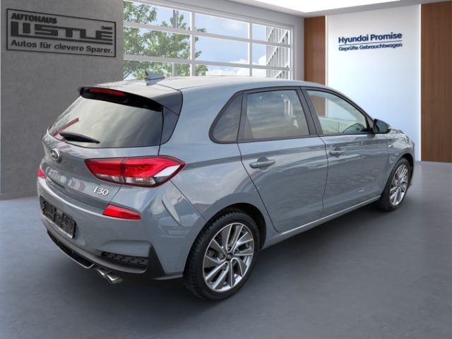 Fahrzeugabbildung Hyundai i30 N Line 1.0 T-GDI +KLIMA+NAVI+RFK+PDC+SHZ+CAR