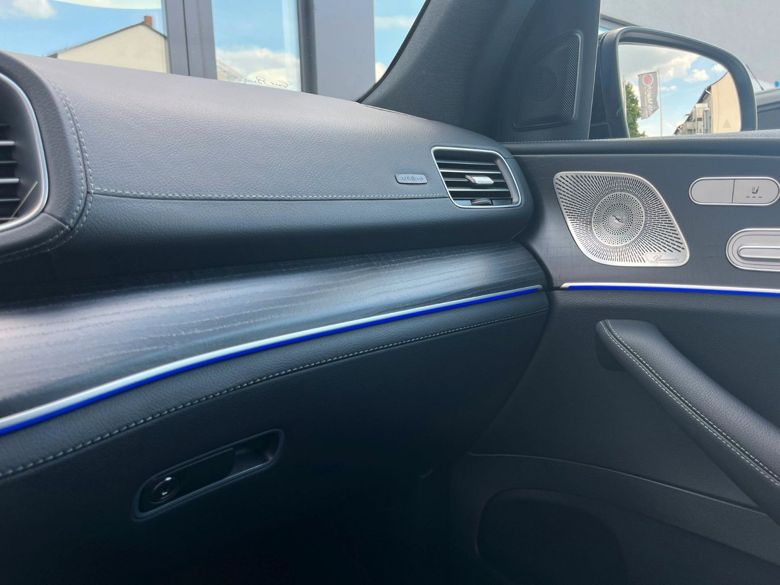 Fahrzeugabbildung Mercedes-Benz GLE 350e 4Matic AMG-Line*Air*Pano*360°*Keyless*