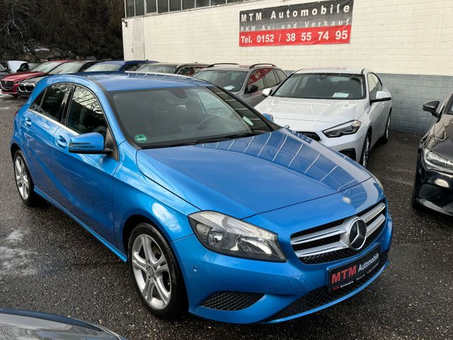 Mercedes-Benz A 180 Urban BlueEfficiency Navi Teilleder Shz