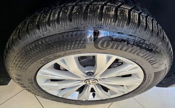 Volkswagen Tiguan - 8