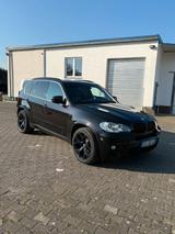 BMW Bmw x5 e70 LCI 40d individual 3500kg Anhänger - BMW: 350i