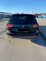 Volkswagen Passat Alltrack 2.0 TDI 4M Leder STHZG 8xRäder - VW Passat Alltrack von privat
