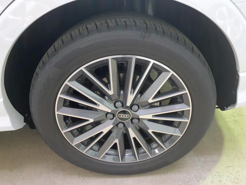 Audi Q3 S line quattro 2.0 40 TFSI AHK*Tempo*PDC*SH