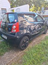 Nissan Pixo 1.0l - gebrauchte Nissan Pixo aus dem Jahr 2010