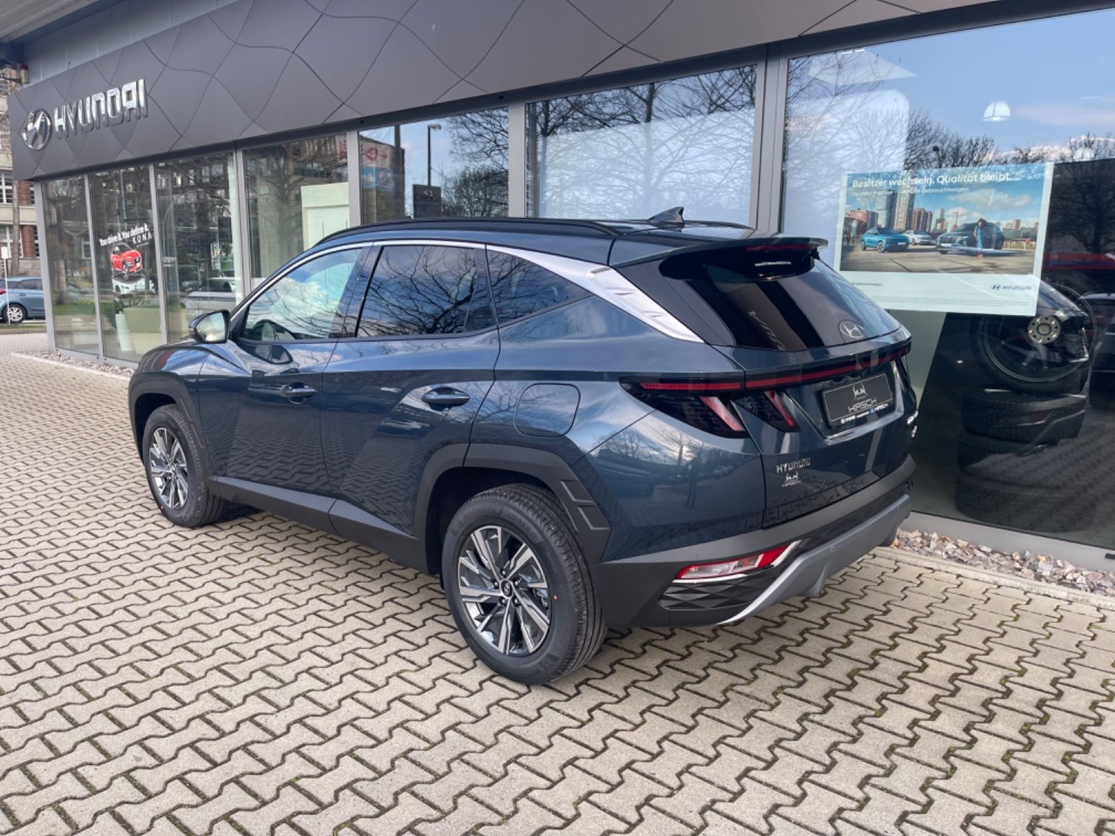 Fahrzeugabbildung Hyundai TUCSON Hybrid 230PS 1.6 T-GDI Trend LED NAVI RFK