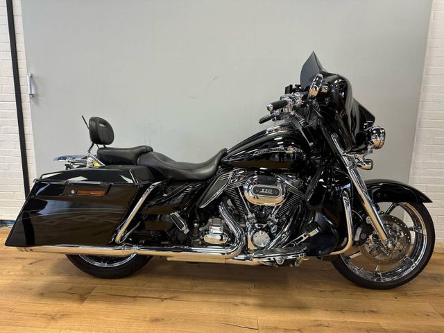 Harley-Davidson Street Glide CVO FLHXSE +KESSTECH+WENIG KM+