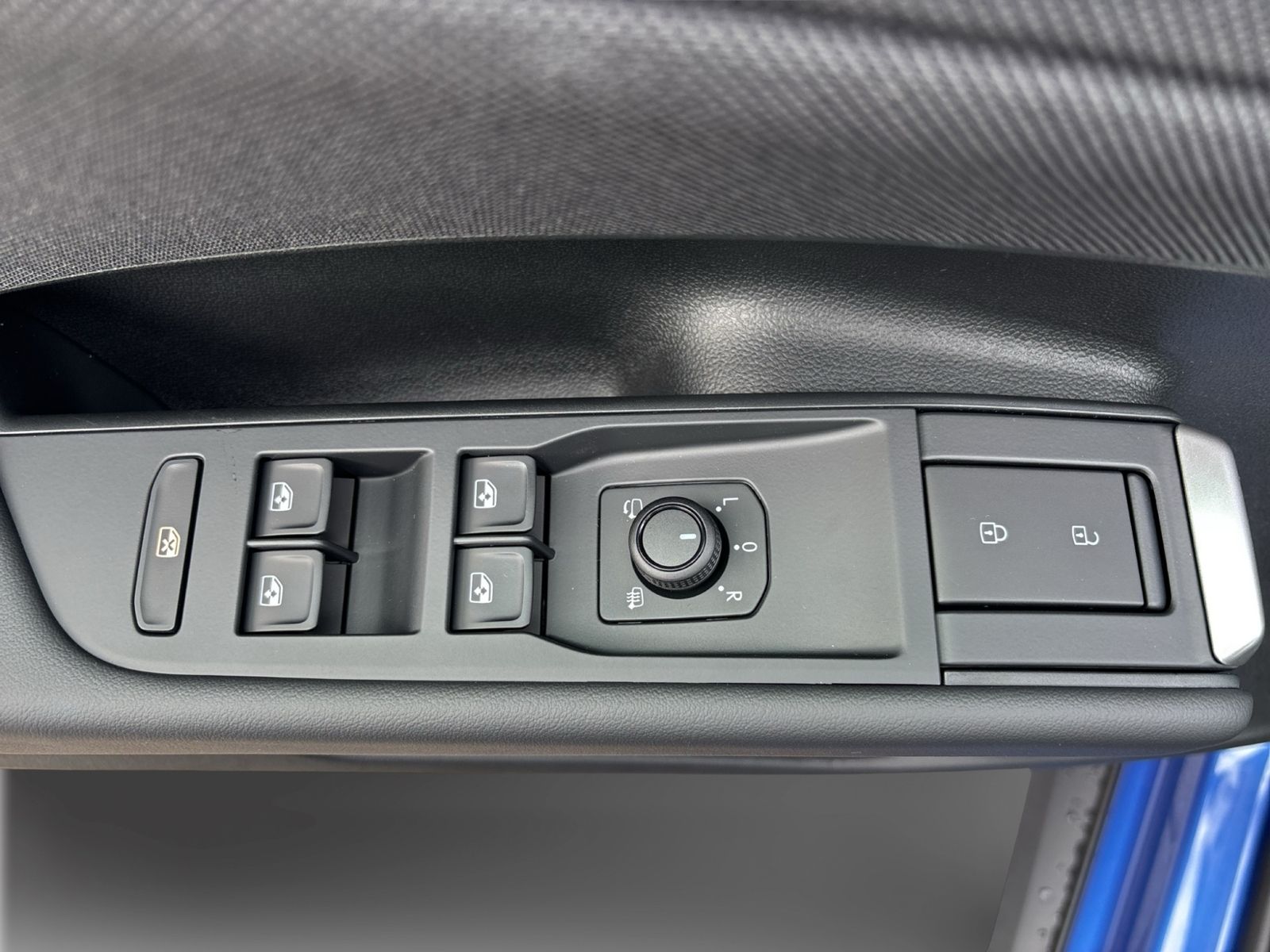 T-Roc Life 1.5 eTSI, Energy, Navi, ACC, RearView