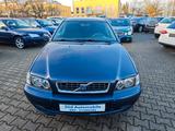 Volvo S40 1.8 Sport Edition KLIMA*SHZ*KD NEU*TÜV 03/27 - Volvo S40 Benziner Gebrauchtwagen