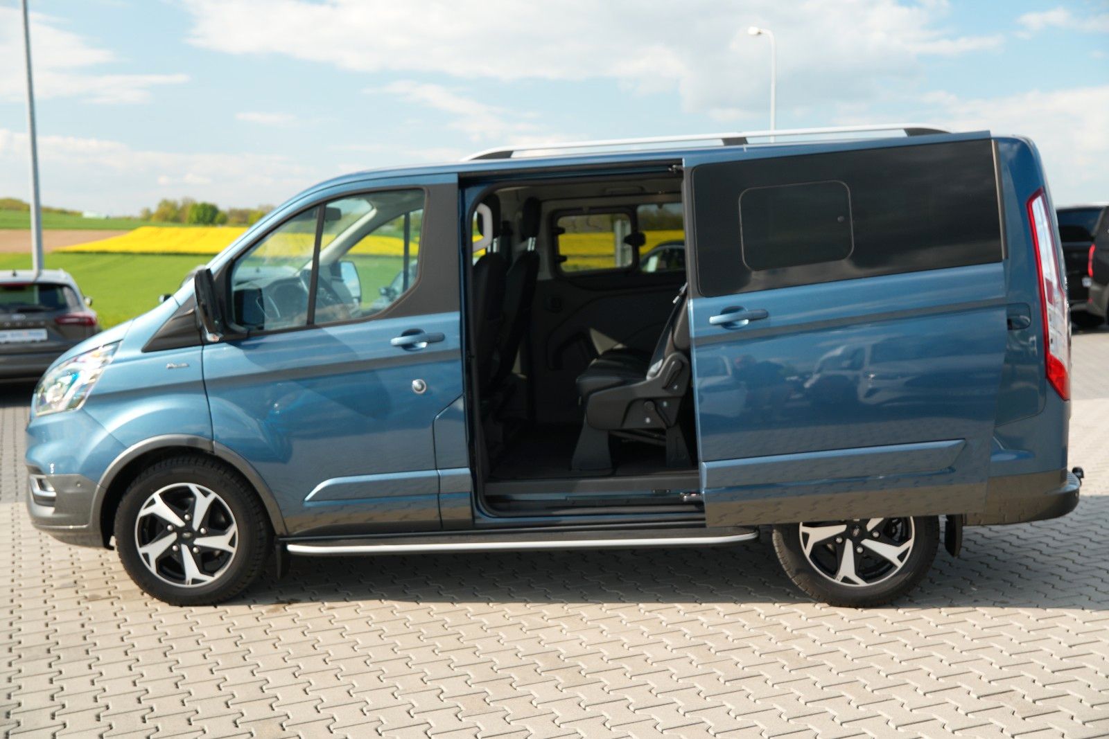 Ford Tourneo Custom Active 2.0 TDCi L1 AHK Bi-Xenon foto 5