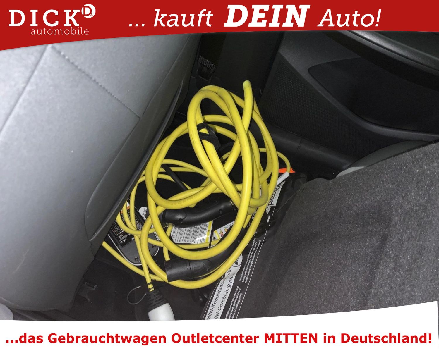 Fahrzeugabbildung CUPRA Born LED/ACC/HUD/NAVI/VIRTU/MASS/SHZ/360°/20"LM