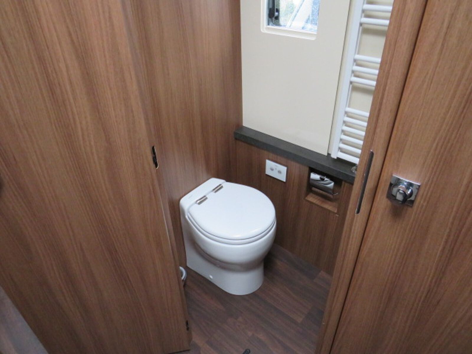 Fahrzeugabbildung Carthago chic s-plus I  61 XL LE 49790,- EUR Rabatt