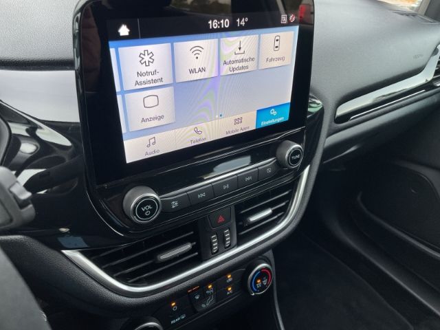 Fahrzeugabbildung Ford Fiesta 1.0 EcoBoost Cool & Connect DAB, Tempomat