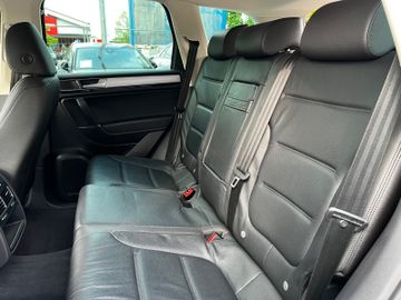 Volkswagen Touareg - 10