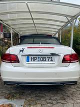 Mercedes-Benz E 320 Cabriolet E 320 - - Mercedes-Benz E 320 mit Benzin-Antrieb