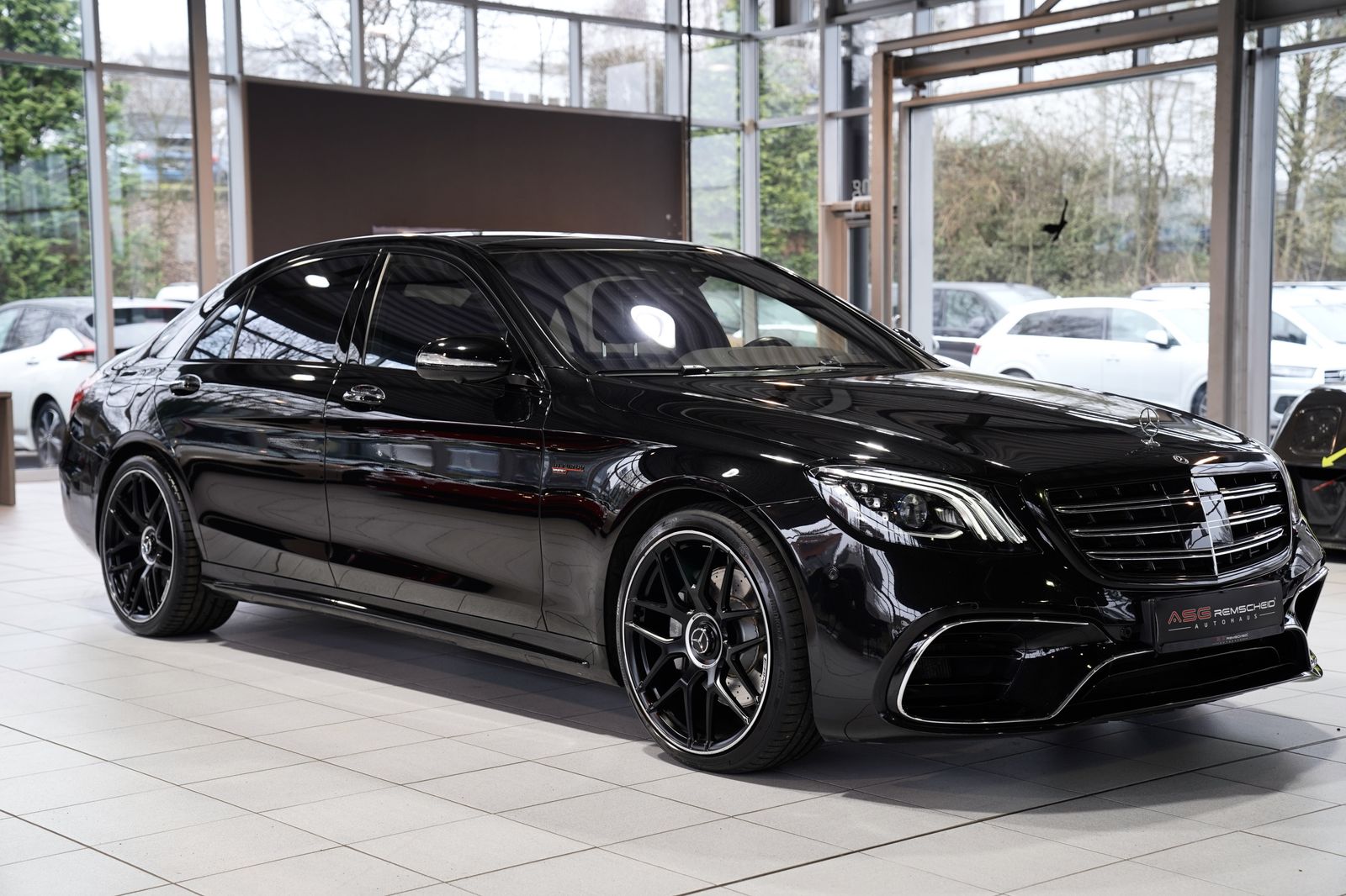 Mercedes Benz S 560