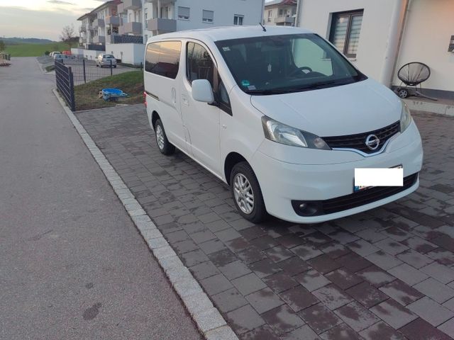 Nissan NV 200