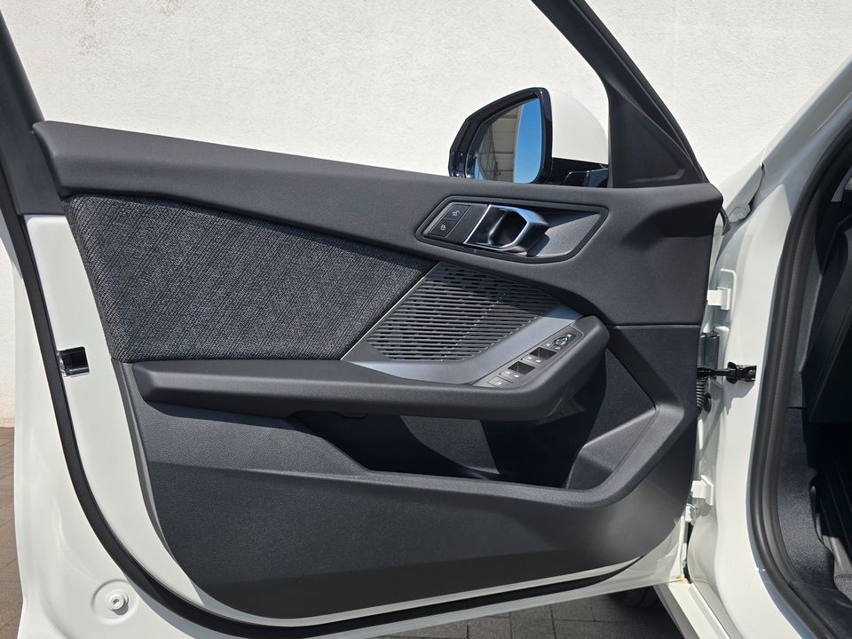 BMW 116 - Bild 14