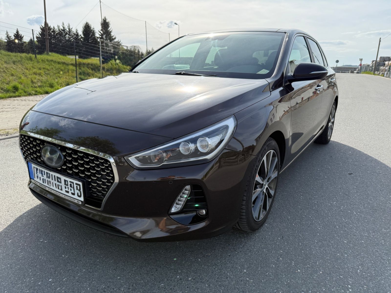 HYUNDAI i30