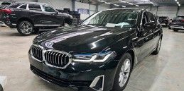 BMW 530 e X-Drive LUXURY LINE*LED*KAMERA*TOP