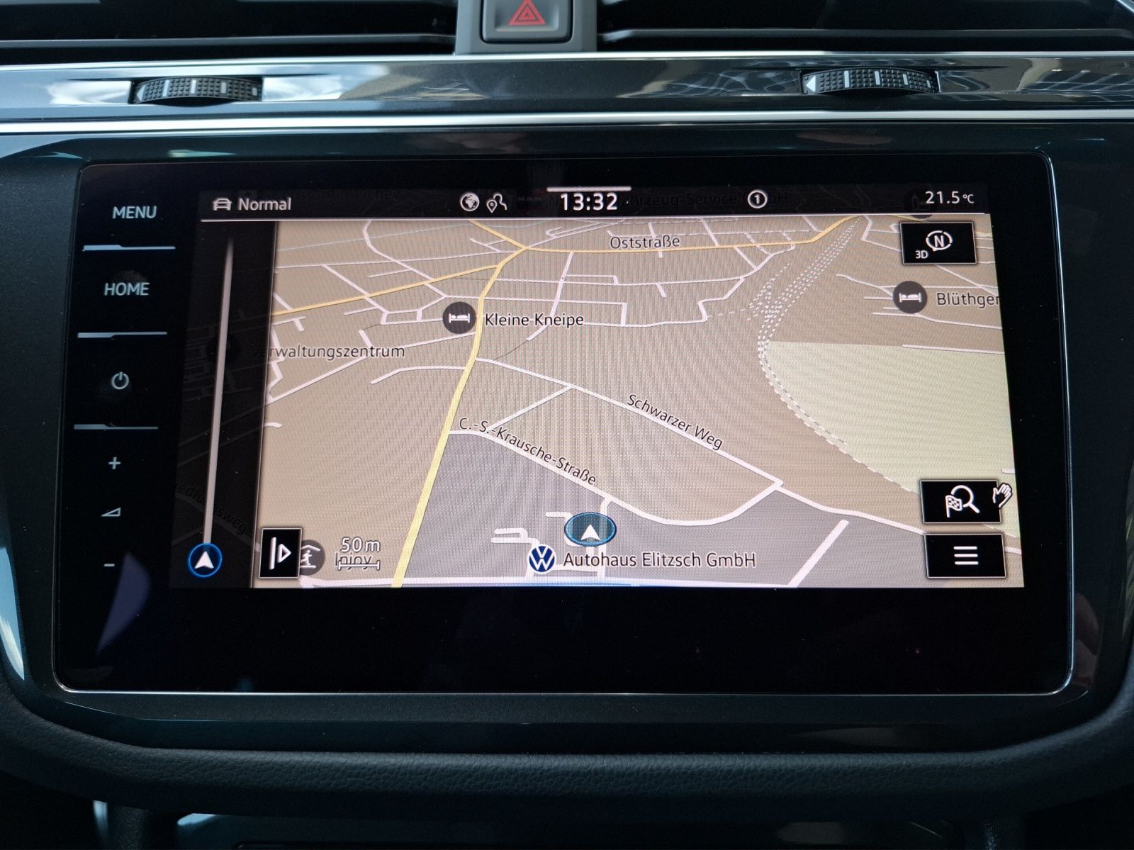 Fahrzeugabbildung Volkswagen Tiguan TDI Move DSG STH Matrix AHK Navi AID ACC