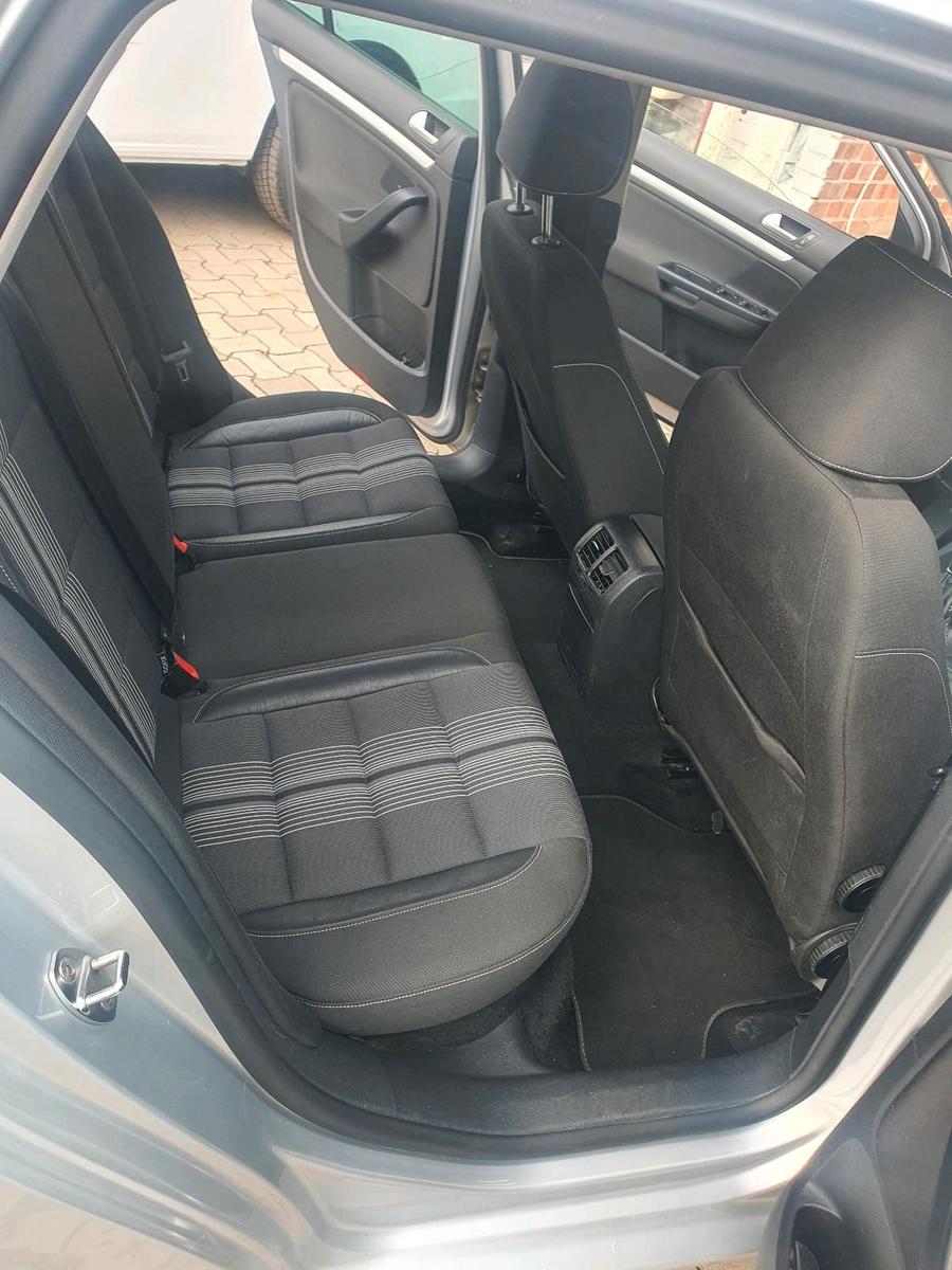 Volkswagen Golf 2011 — photo 14