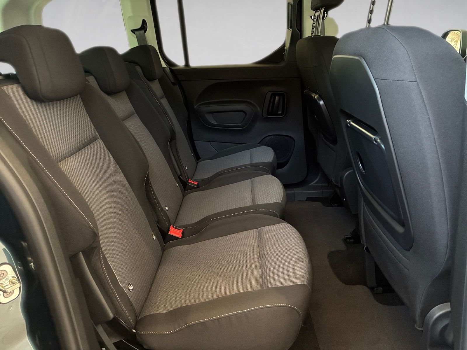 Fahrzeugabbildung Toyota Proace City Verso 1.2 L1 Teamplayer + Comfort P