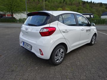 Fotografie 7 des Hyundai i10 1.0 Select*SHZ*PDC*LeHZ Klima Einparkhilfe