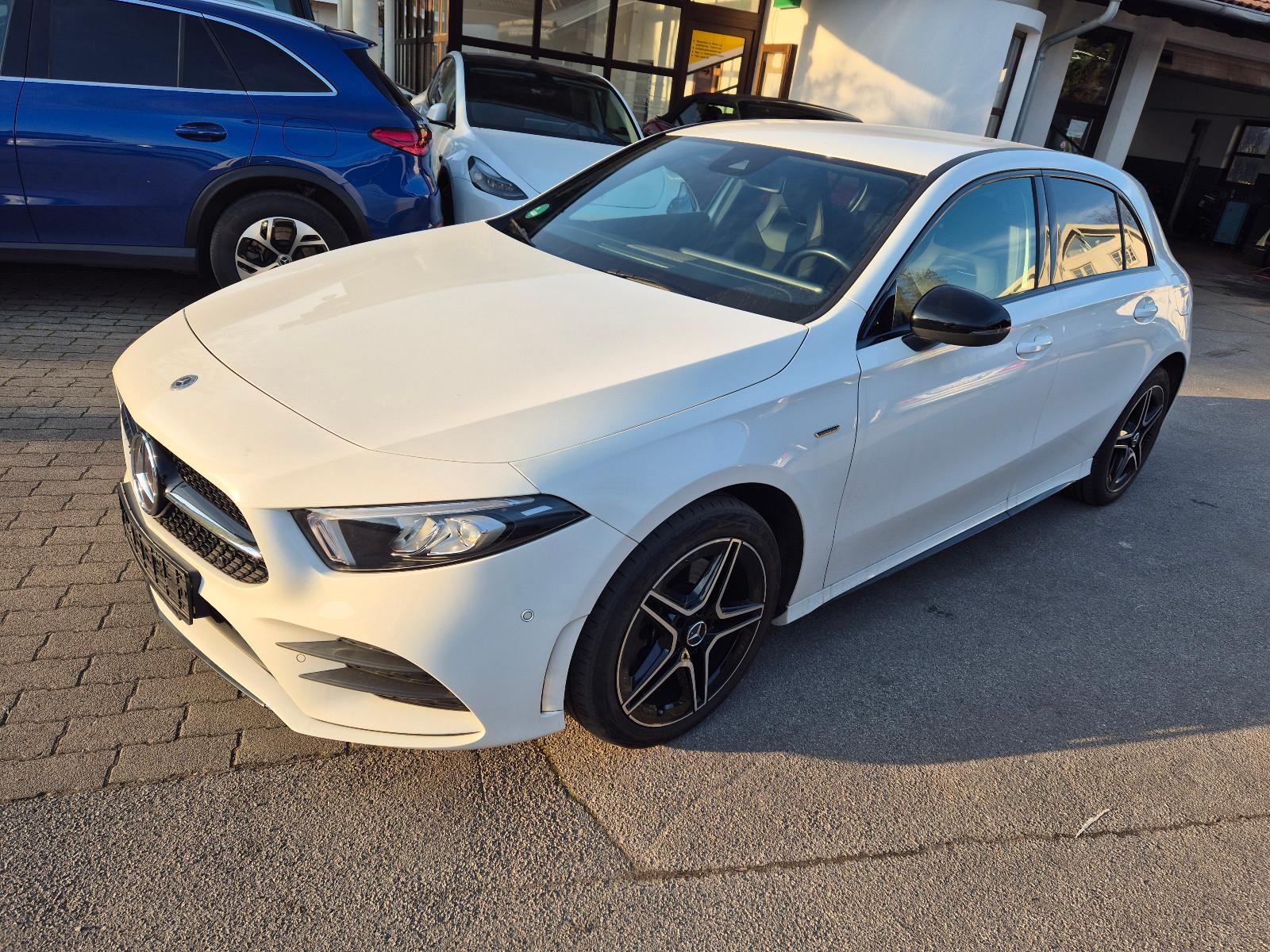 Mercedes-Benz A 250 A A 250 e Edition 2021