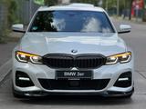 BMW 330i xDrive M Sport Automatic M Sport - BMW 330 mit Benzin-Antrieb: Limousine, 330i Xdrive