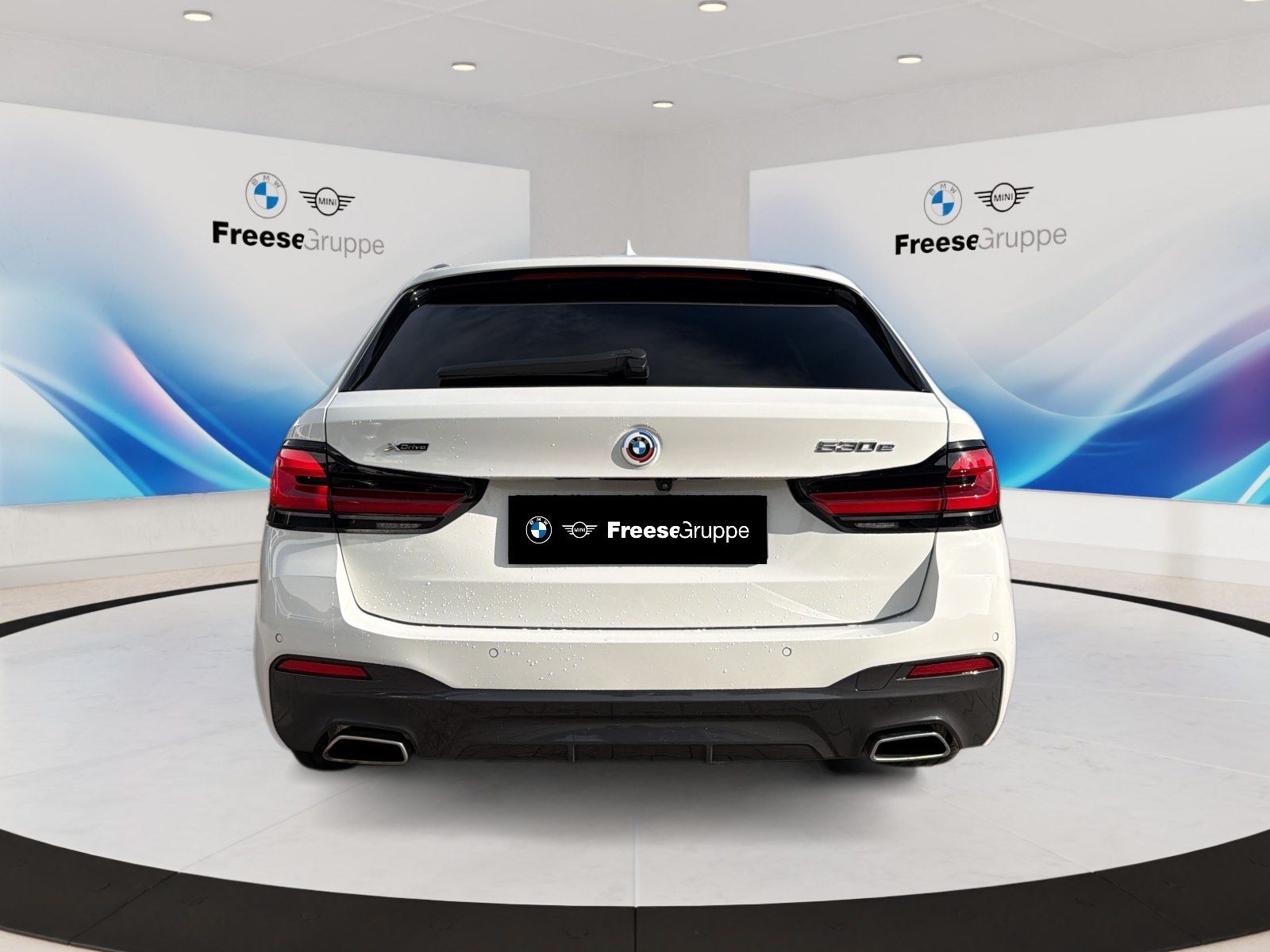 BMW 530e xDrive Touring M-Sport AHK RFK HEAD-UP NAV foto 5