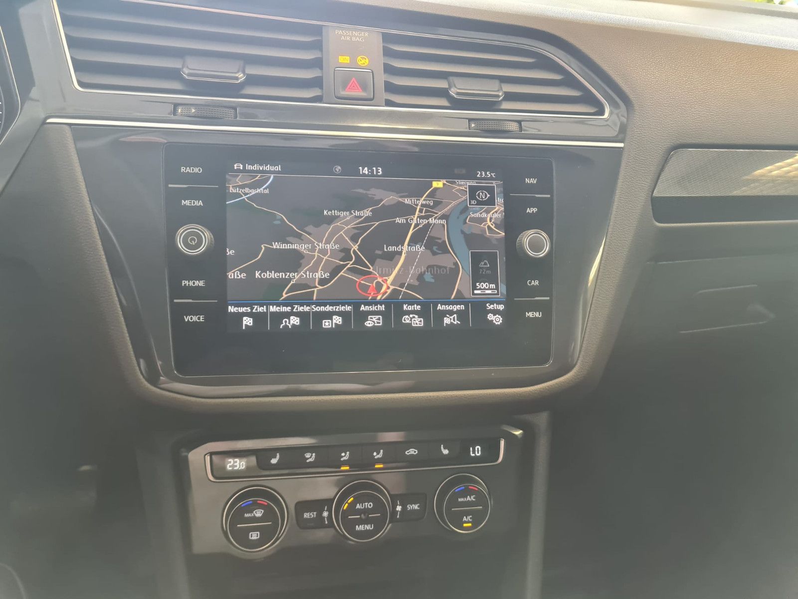 Fahrzeugabbildung Volkswagen Tiguan Allspace Highline 4Motion / LED / NAVI /