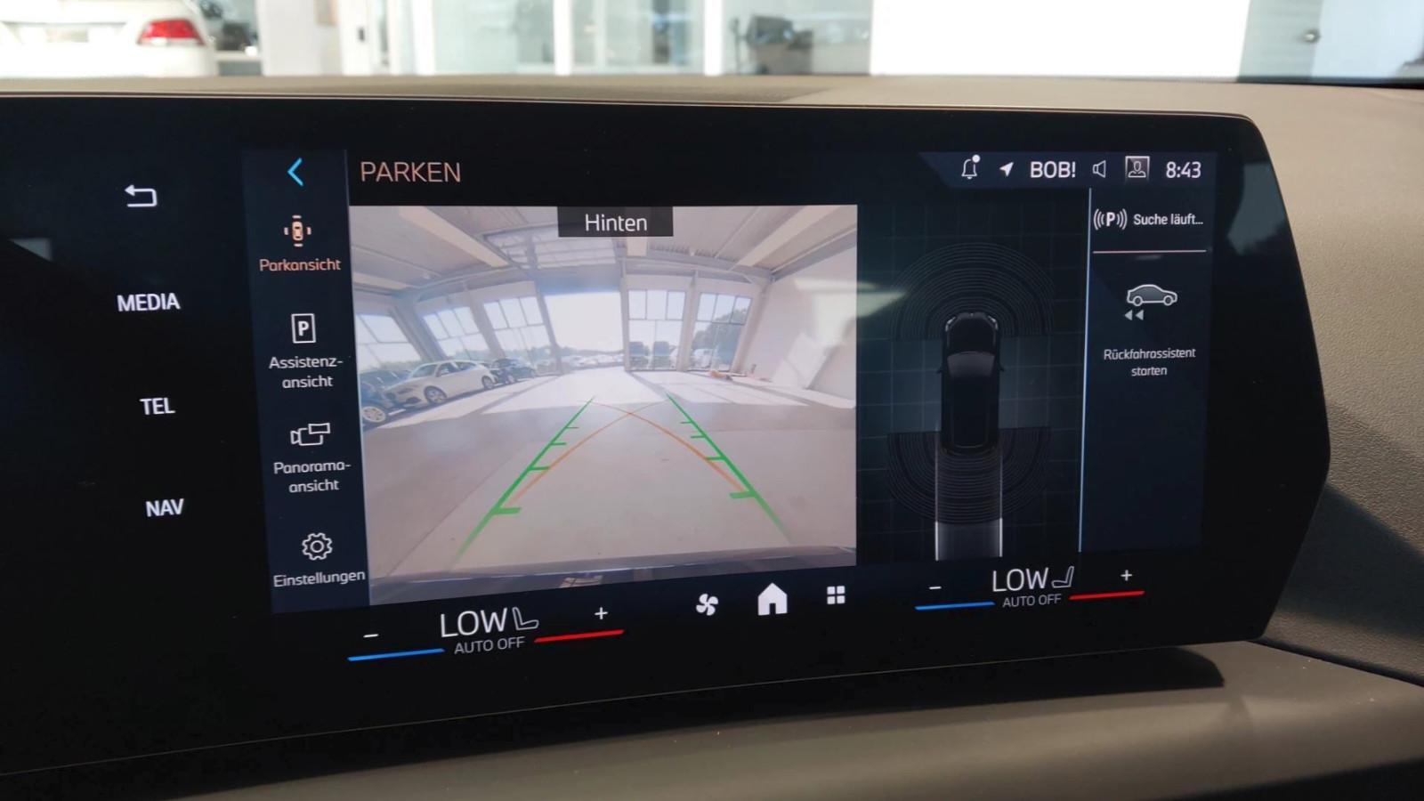 BMW 1 Series Live Cockpit+ Kamera LED Spur Shadow Line, миниатюра 7