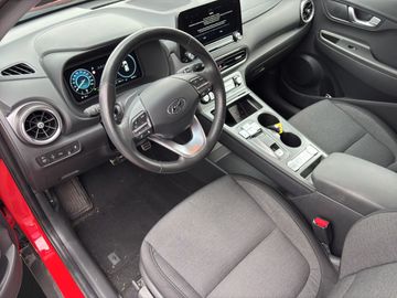 Hyundai Kona Elektro 64 kWh Trend Navi-Paket Wärmepumpe