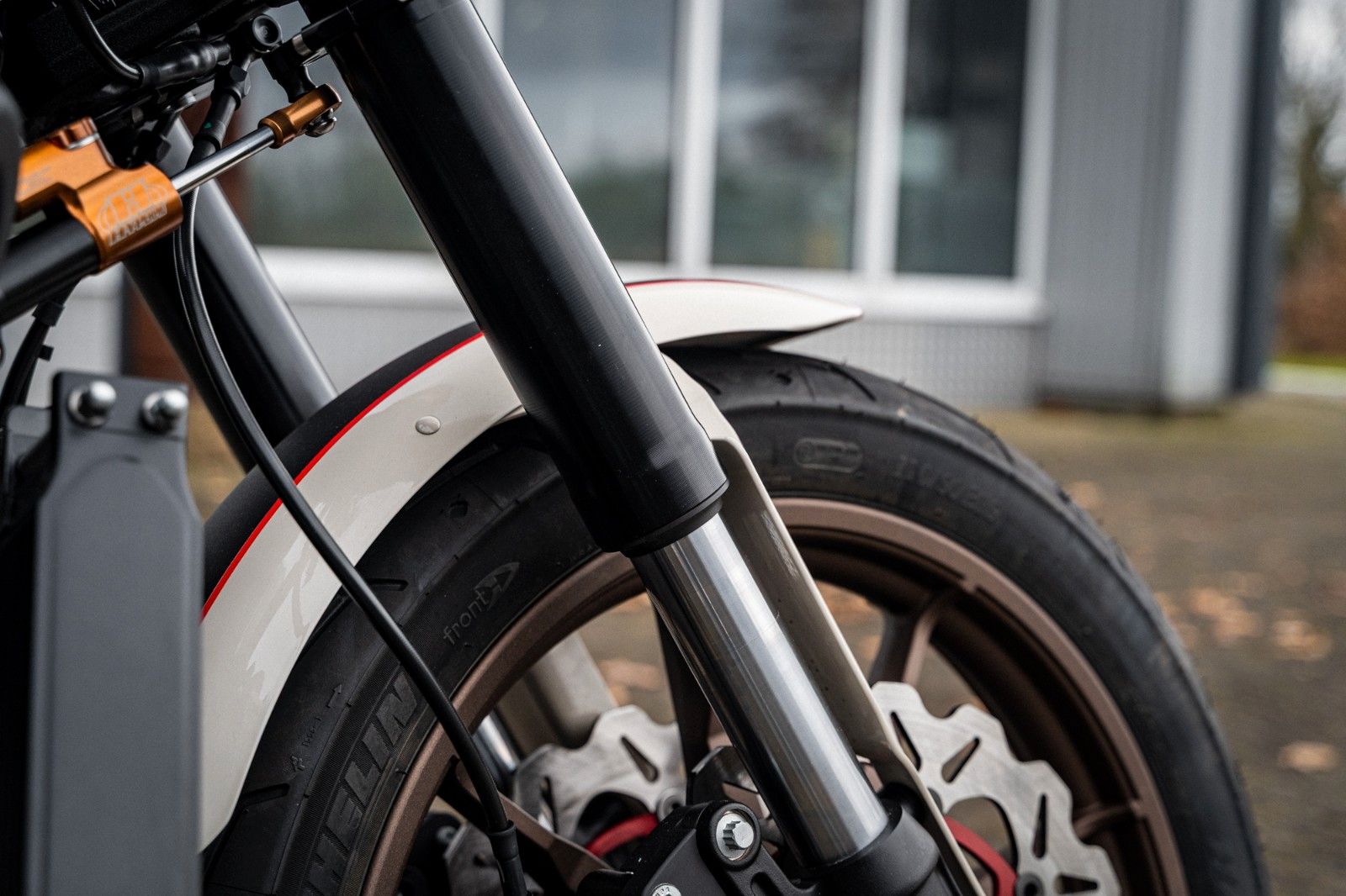 Fahrzeugabbildung Harley-Davidson TORXSTER FXLRS LOW RIDER S 148 CUI - JEKILL&HYDE