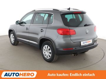 Volkswagen Tiguan - 4