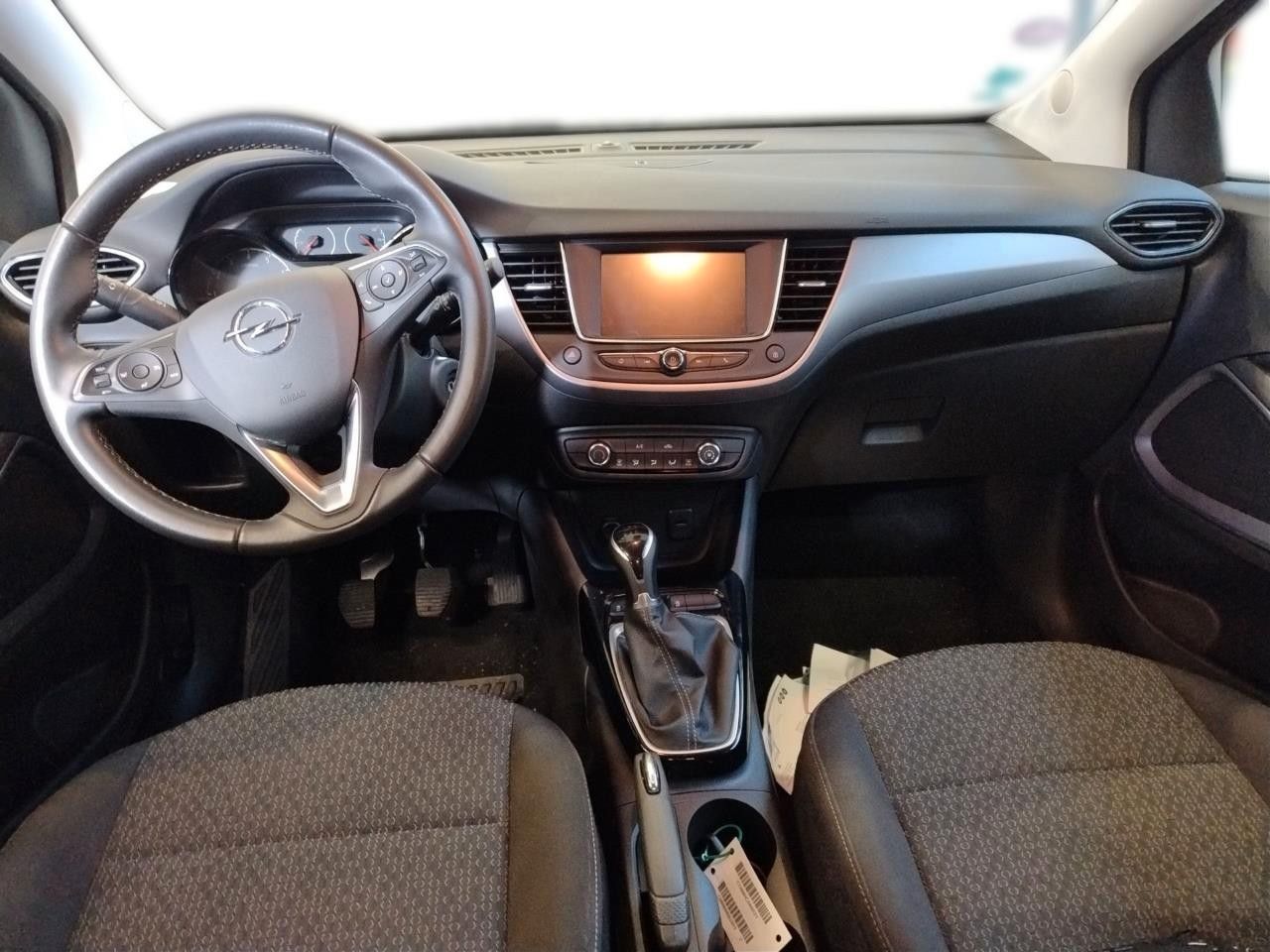 Fahrzeugabbildung Opel Crossland (X) 1.2 EDITION NAVI/LED/KAMERA/TEMP.