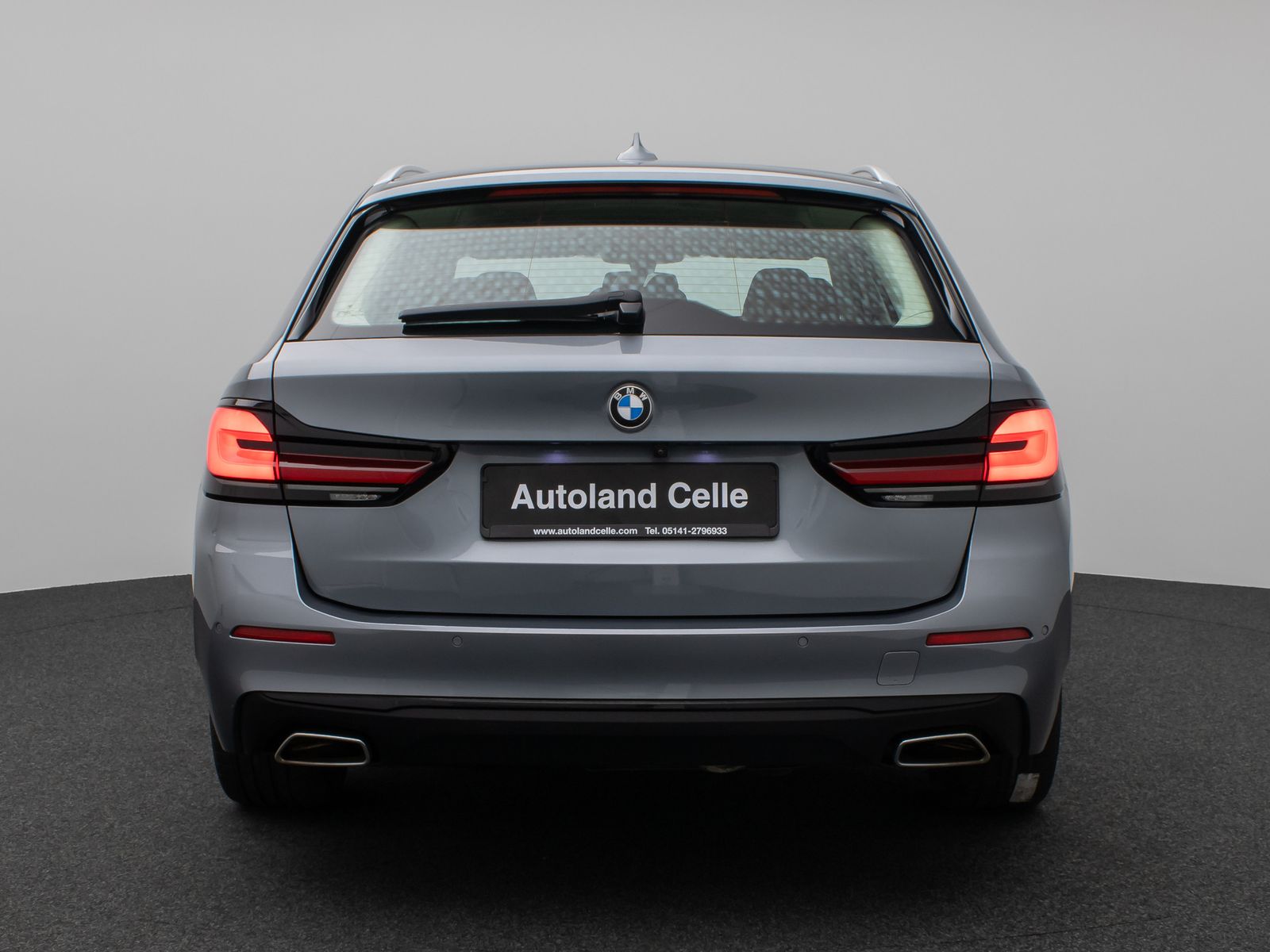 Fahrzeugabbildung BMW 520d Kamera HiFi HUD DAB WLAN Komfort Alarm AHK