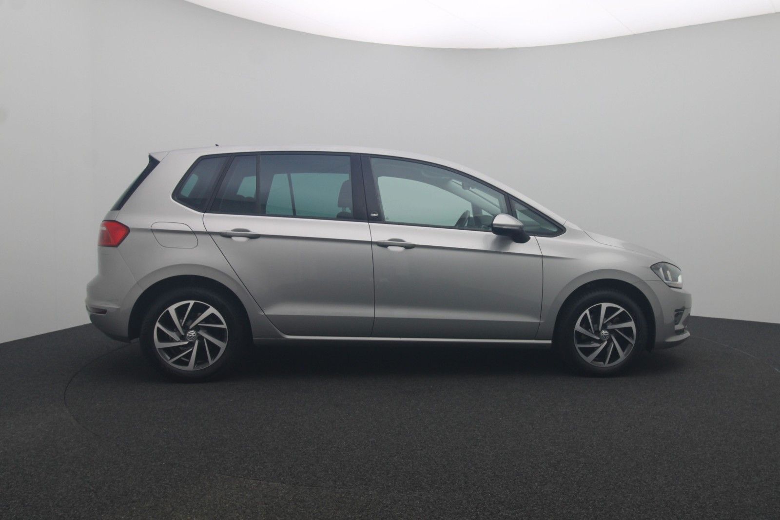 Fahrzeugabbildung Volkswagen Golf VII Sportsvan 1.4 Sound BMT/Start-Stopp