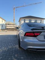 Audi A7 3.0 TDI 200kW quattro S tronic Sportb. - - silberne Audi A7
