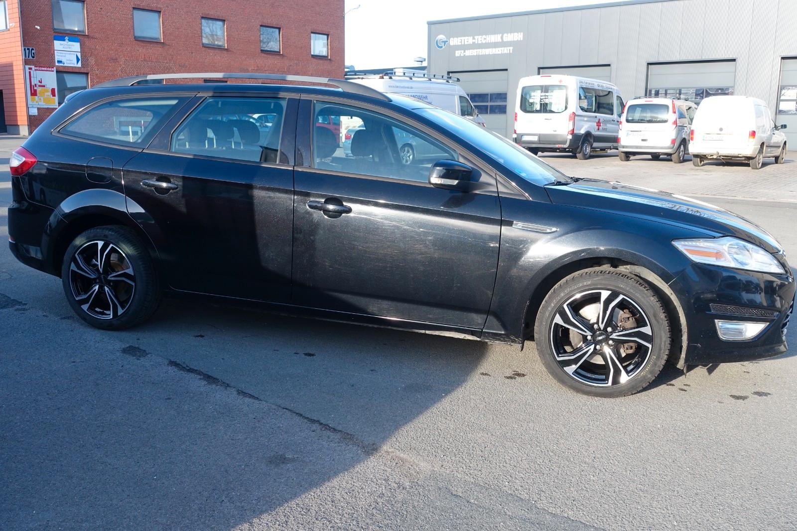 Ford Mondeo Turnier*AUTOMATIK*NAVI*AHK*TÜV+SERVICE NE