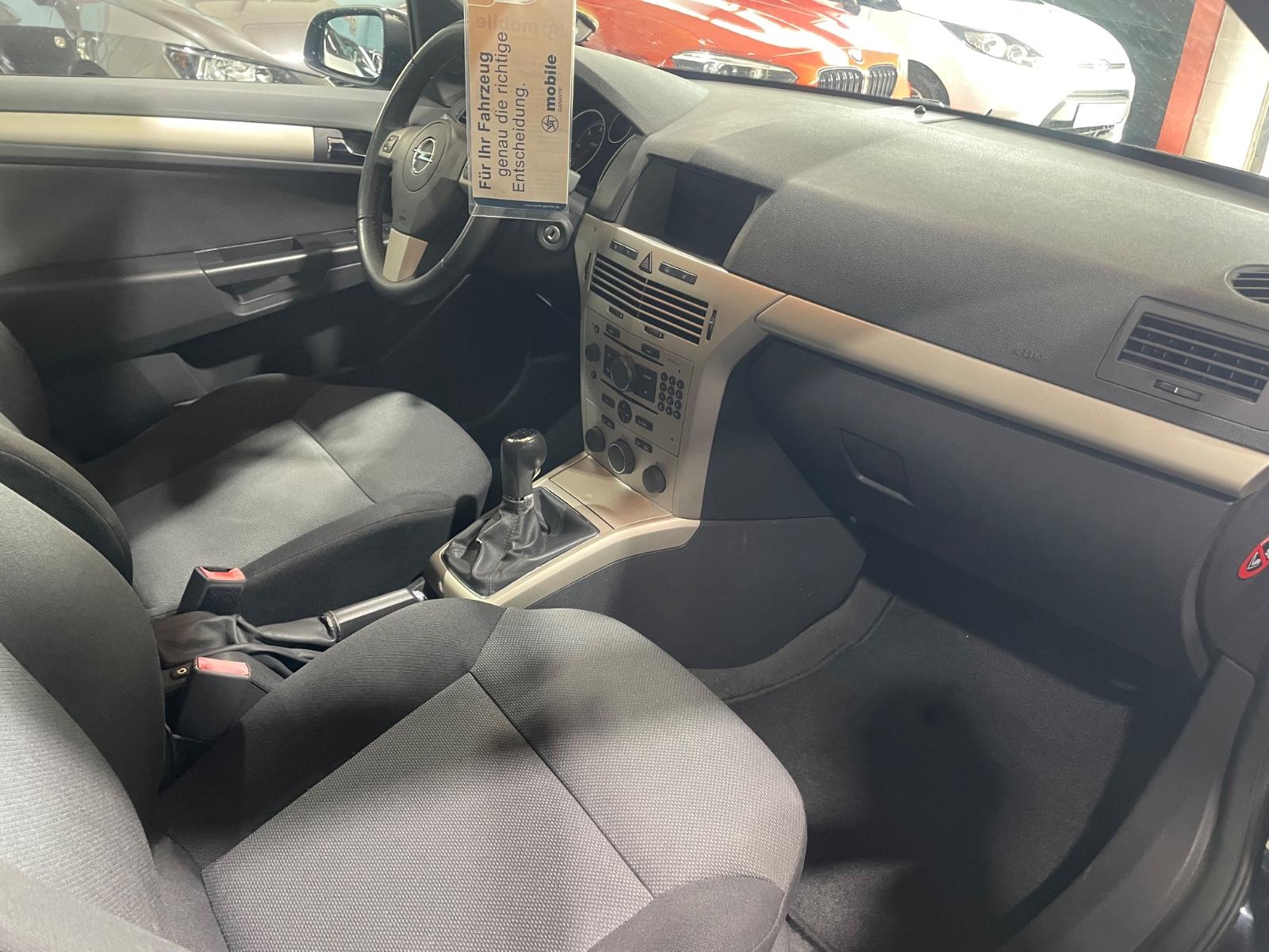 Opel Astra 2007 — photo 8